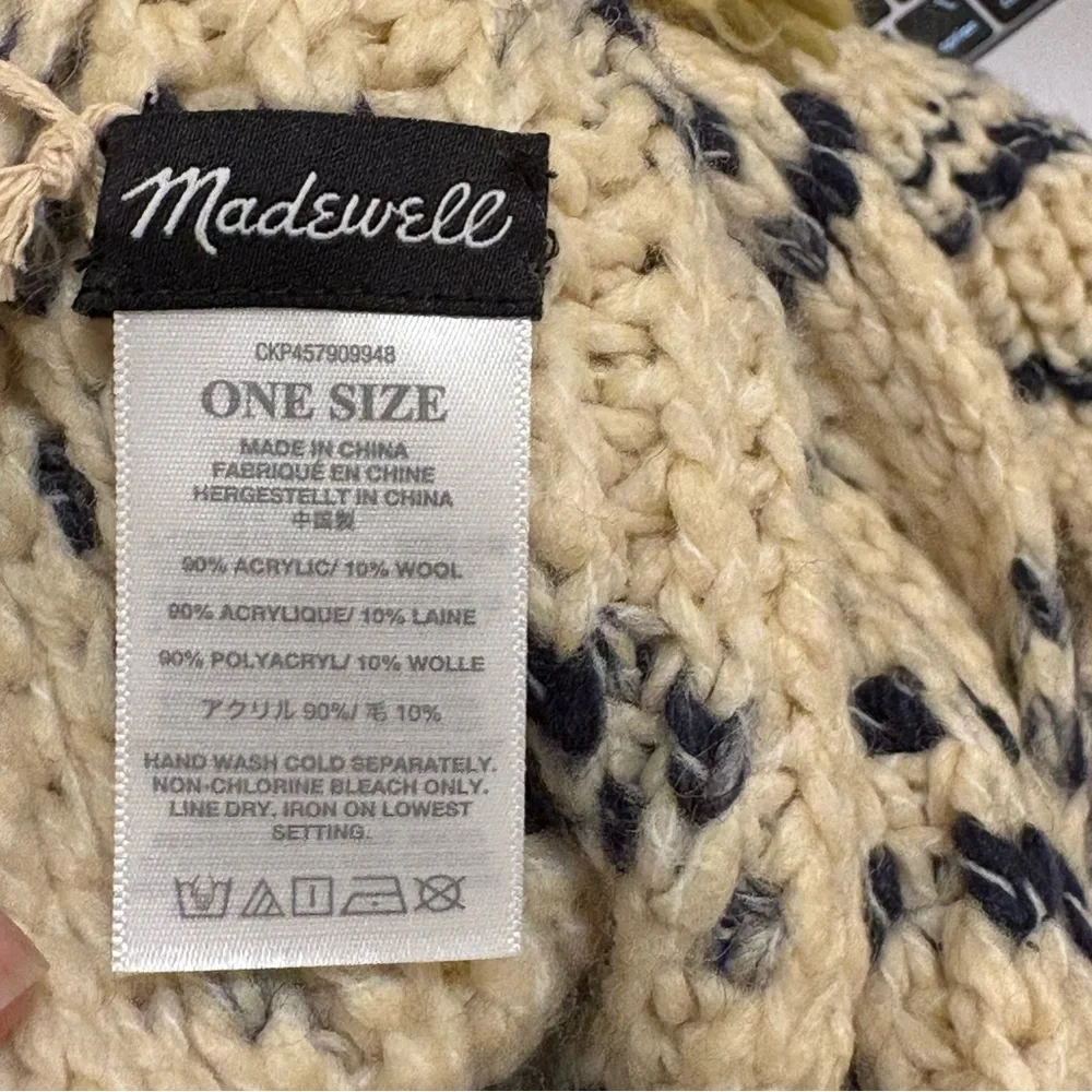 NWT Madewell Chunky Knit Scarf with Pom Poms